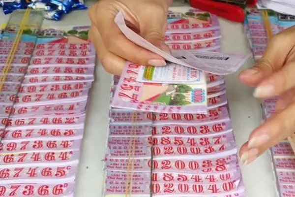 Mua v&eacute; số theo nh&oacute;m